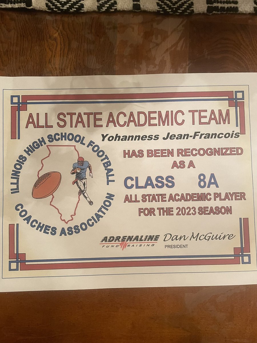 YohannessF's tweet photo. Proud to be recognized as a CSL All conference player and a class 8A All State Academic Player to close off my high school career! 

@Coachcalexander @DrakeCoachSmith @uiucoachtuck @Coach_TMcC @CoachJSmith91 @CoachWhalen59 @coachTMJames @smerls31 @Brent89959563 @griff_jensen10 https://t.co/vyqPP2xCBN