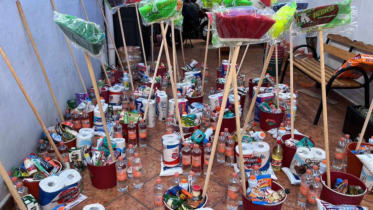 sesentaymas's tweet photo. Seguimos recibiendo donativos para llevar este fin de semana a nuestros hermanos de Acapulco,¡Únete! 
#acapulco #huracanotis #donativos https://t.co/tS06QKY3yS