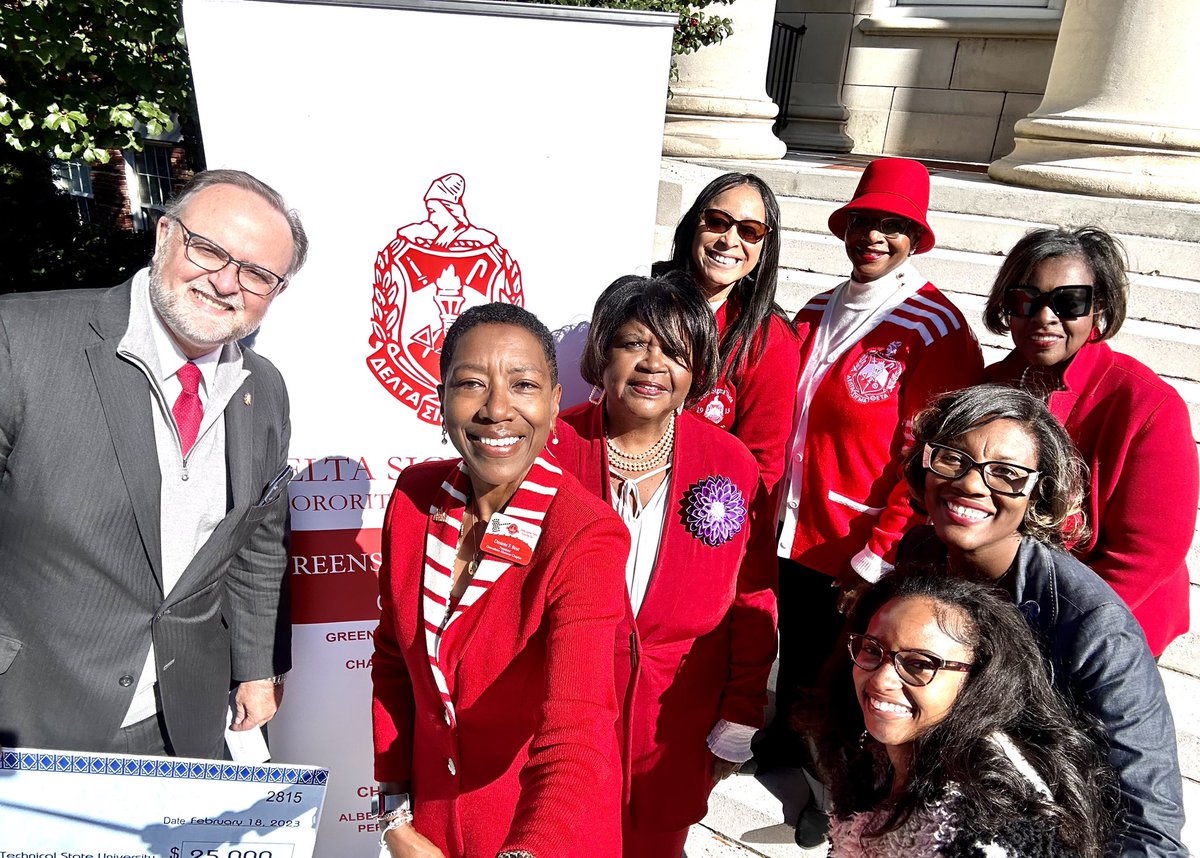 DSTGreensboro's tweet photo. President Desirée Best, 1VP Natalie Heaggans-Andrews, and members of GAC add to the GHOE festivities by presenting NCA&amp;T with a $25,000 endowed scholarship. https://t.co/s4ZoBREcOU