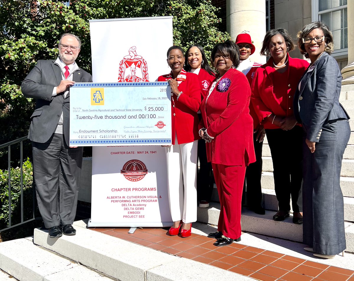 DSTGreensboro's tweet photo. President Desirée Best, 1VP Natalie Heaggans-Andrews, and members of GAC add to the GHOE festivities by presenting NCA&amp;T with a $25,000 endowed scholarship. https://t.co/s4ZoBREcOU