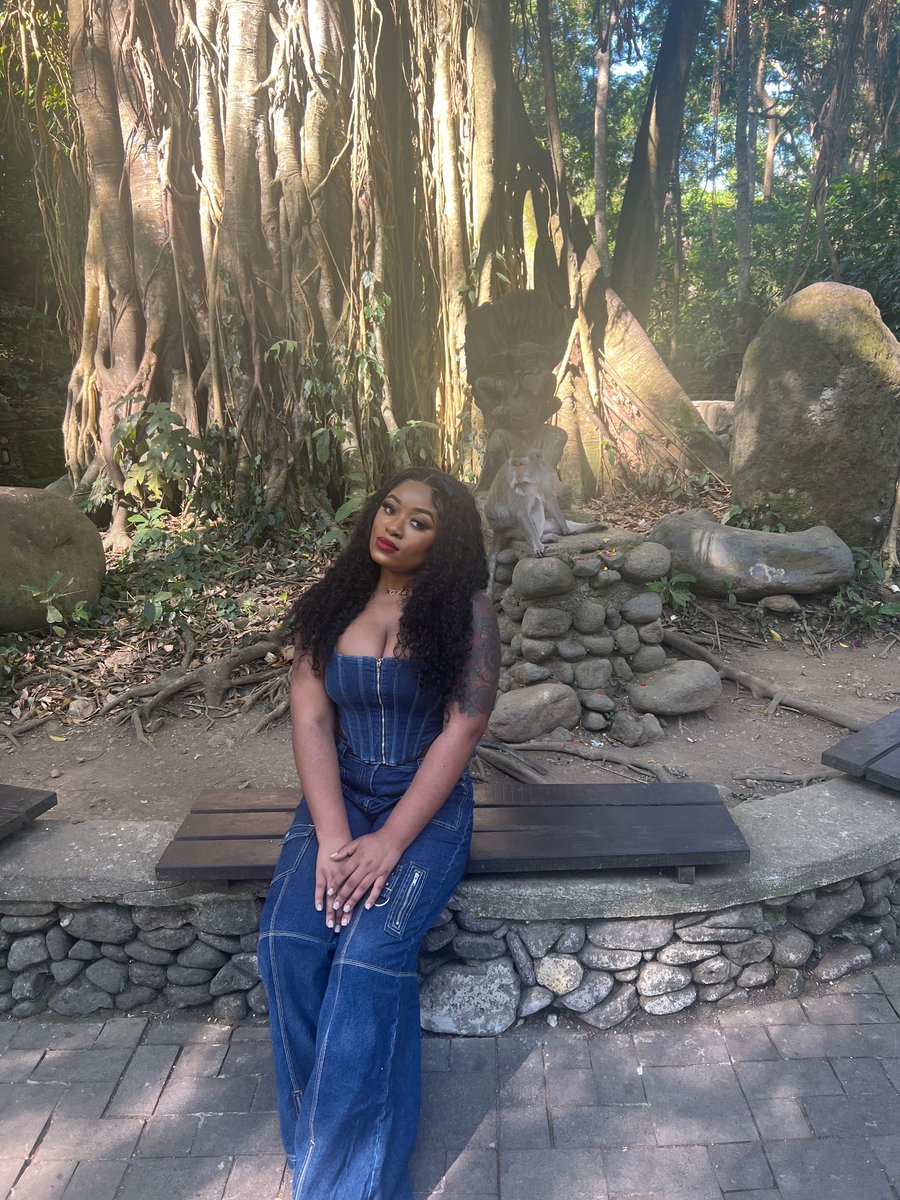 desthevixen's tweet photo. More From Bali🇮🇩 https://t.co/8zR0gjvKUY