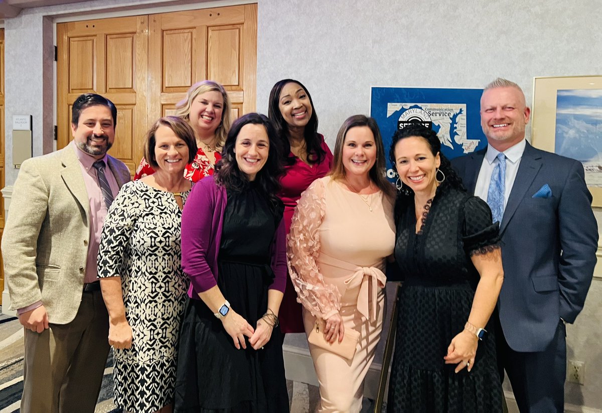 Team <a href="/FCPSMaryland/">FCPS-MD</a> polished up &amp; celebrating together! A talented group of staff who support every child, every day!
💛💙