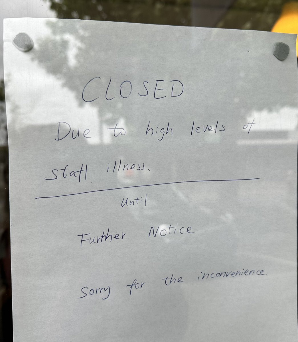 Nicola Leach 💉💉💉🦖🦖🦖 tweet media