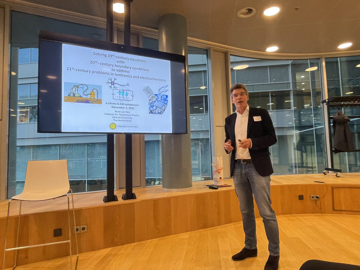 Nong Artrith tweet media