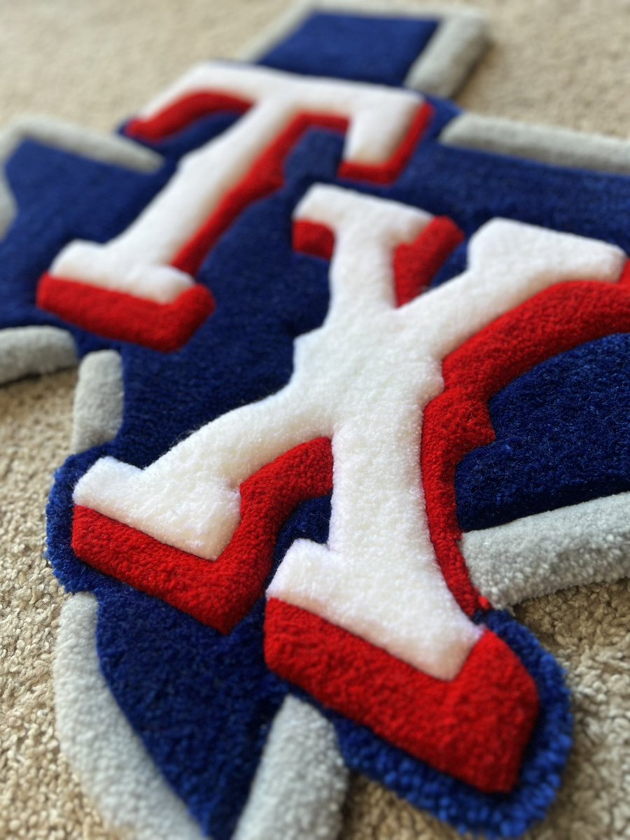 PolarRugs's tweet photo. Texas Rangers Custom Rug. What y’all think ?? #FortniteOG #Trending #WorldSeries2023 #TexasRangers #SmallBusiness https://t.co/OGwavjbbjg