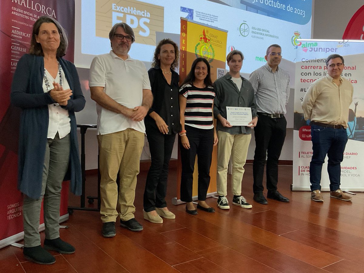 Colegio Grado y Ing. Técnica Informática Baleares tweet media