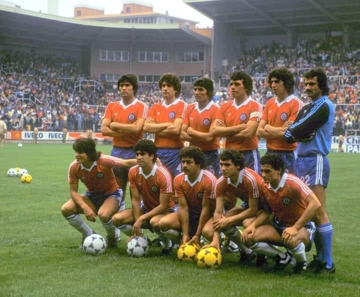 #Chile #WV1982
Valenzuela, Bigorra, Dubo, Figueroa, Garrido, Osben; 
Yañez, Bonvallet, Caszely, Neira, Moscoso