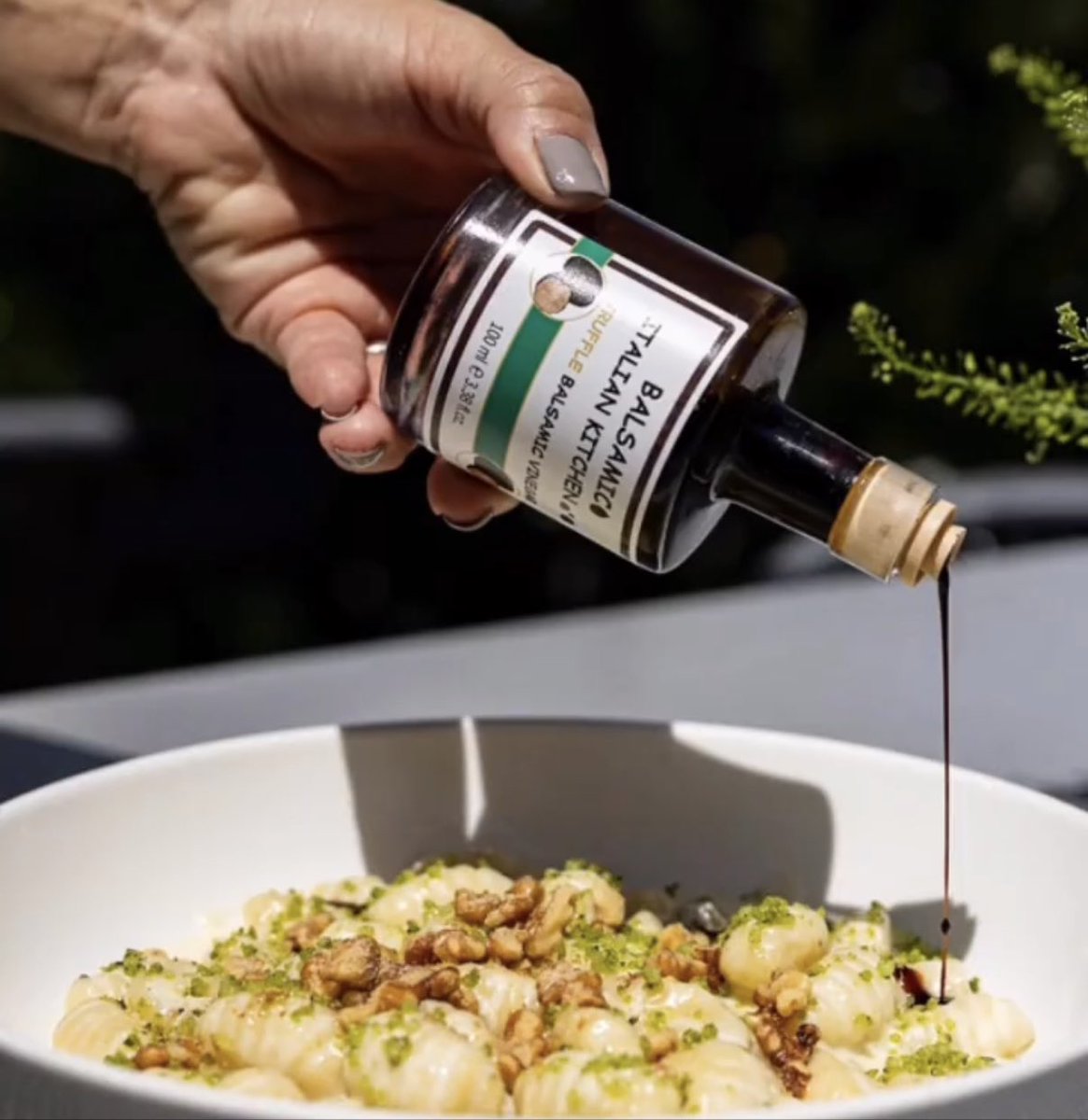 passport_sd's tweet image. Elevate your dinner experience with the Truffle Balsamic Vinegar of Modena from Balsamico Italian Kitchen!! 

A drizzle on their Gnocchi with Gorgonzola cheese and Walnuts and you’ll be transported directly to Italy 🇮🇹 

#truffle #trufflebalsamic #balsamic