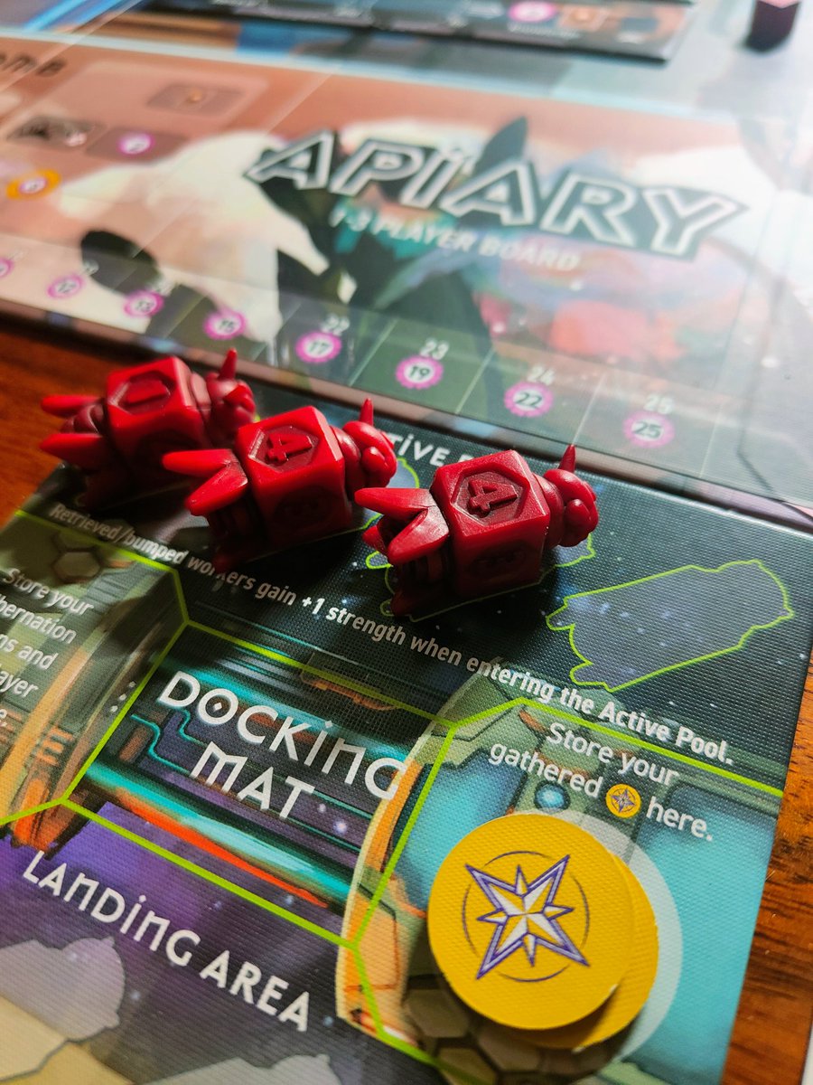 shinyhappymeepl's tweet image. Another great 2 player game of Apiary. This is a really fun game 🐝
@stonemaiergames #apiary #apiarygame #apiaryboardgame #boardgames #boardgamesuk #tabletopgames