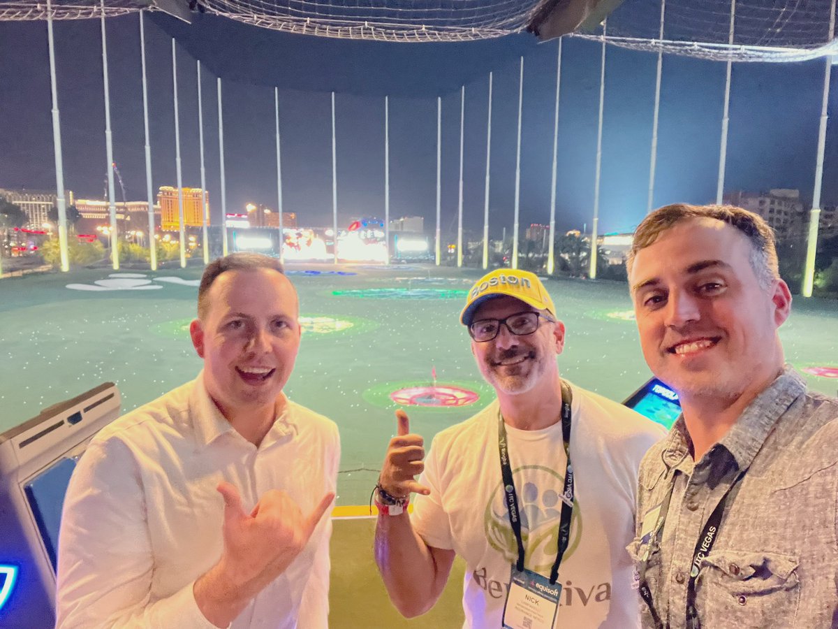 Broker_Brett's tweet image. Mini #ITC photo dump!

Thanks @bshrivastav for the great top golf sesh with @Nick_Lamparelli and @insuretrevor.

Awesome sneaking in on a little #NYNY talk with @jelani_fenton &amp;amp; @ohitsstuart.

And awesome meeting #insrtechTwitter friends like @EliotMBless in real life!

@InsNerds