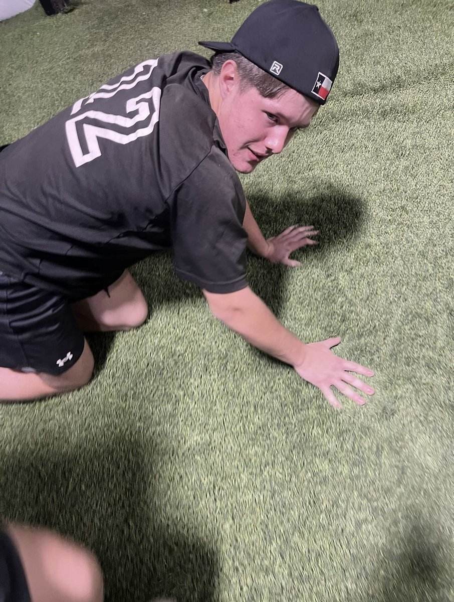 LOS INICIADOS tweet media