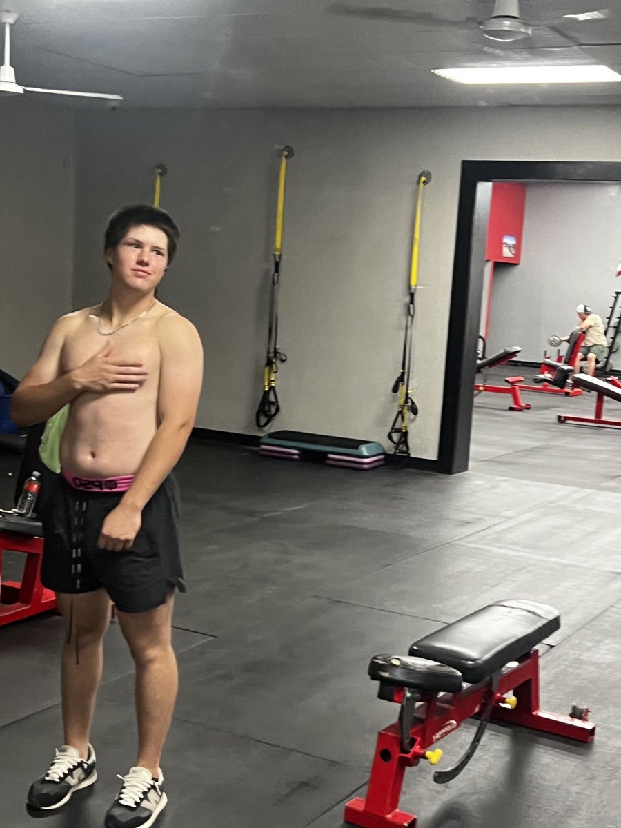 LOS INICIADOS tweet media