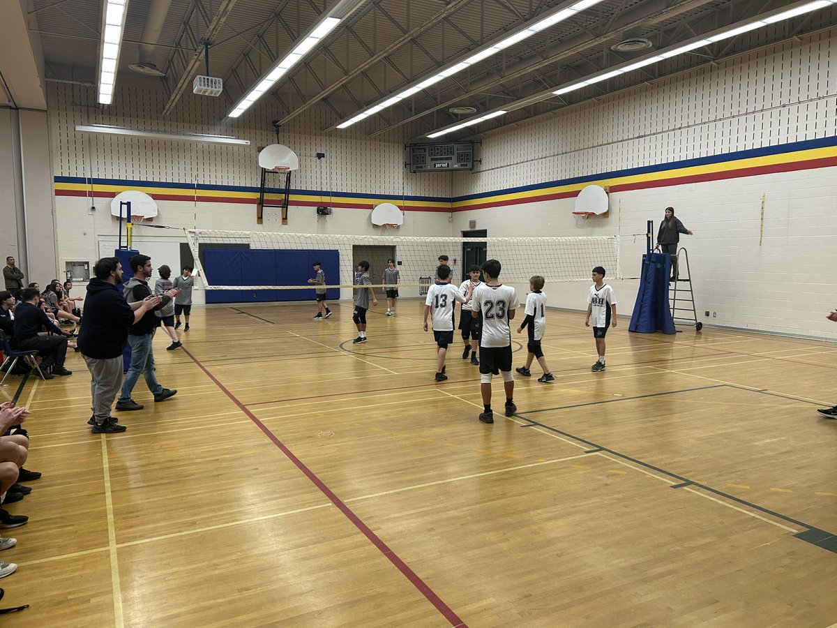 Shout out to <a href="/MrMPontes/">Matthew Pontes</a> and his Leadership class on running another amazing elementary volleyball tournament at @SBAtoday today. The competition was great and all students represented their schools well. Congrats to the winners and all participants on a great day!
