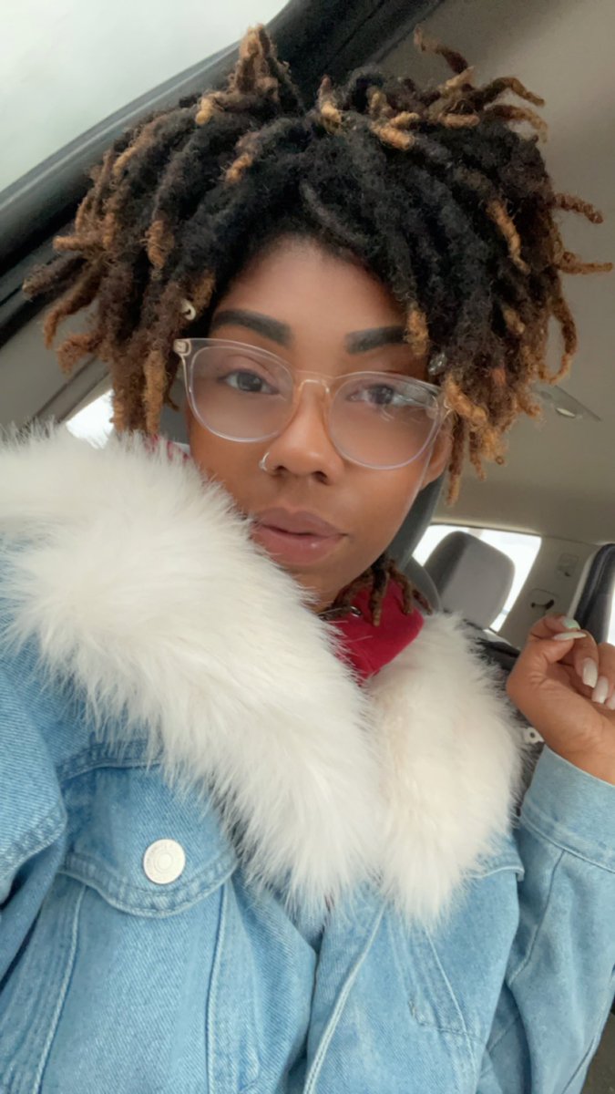beesqueenn tweet picture