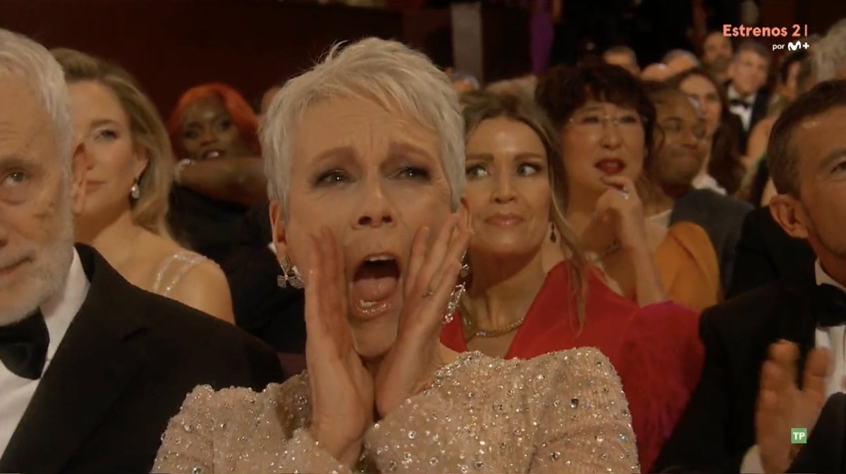 Henboquee's tweet image. QUE NO QUEREMOS APRENDER LECCIONES DE MORAAAAAL

QUE NO QUEREMOS EJEMPLOS DE COMPORTAMIENTOOOO

QUE QUEREMOS TELEREALIDAD Y VER MOÑEOS CUANDO HAY MOÑEOOOOOOS 

#GHVIPGala8
#GHVIP2N 
#GHVIP02N