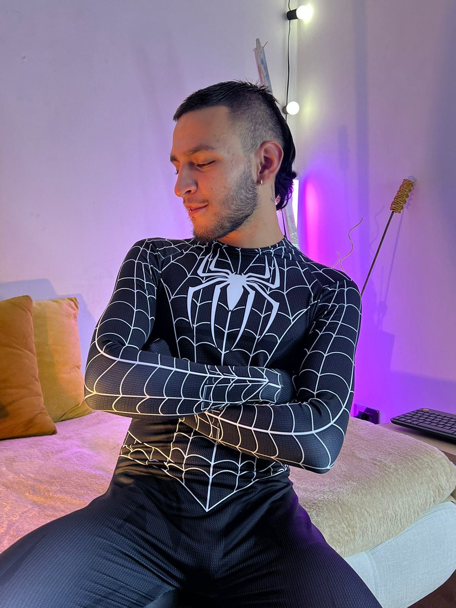 Bruce12s's tweet photo. 🦸🏾‍♂️. https://t.co/njdOzHfHvq