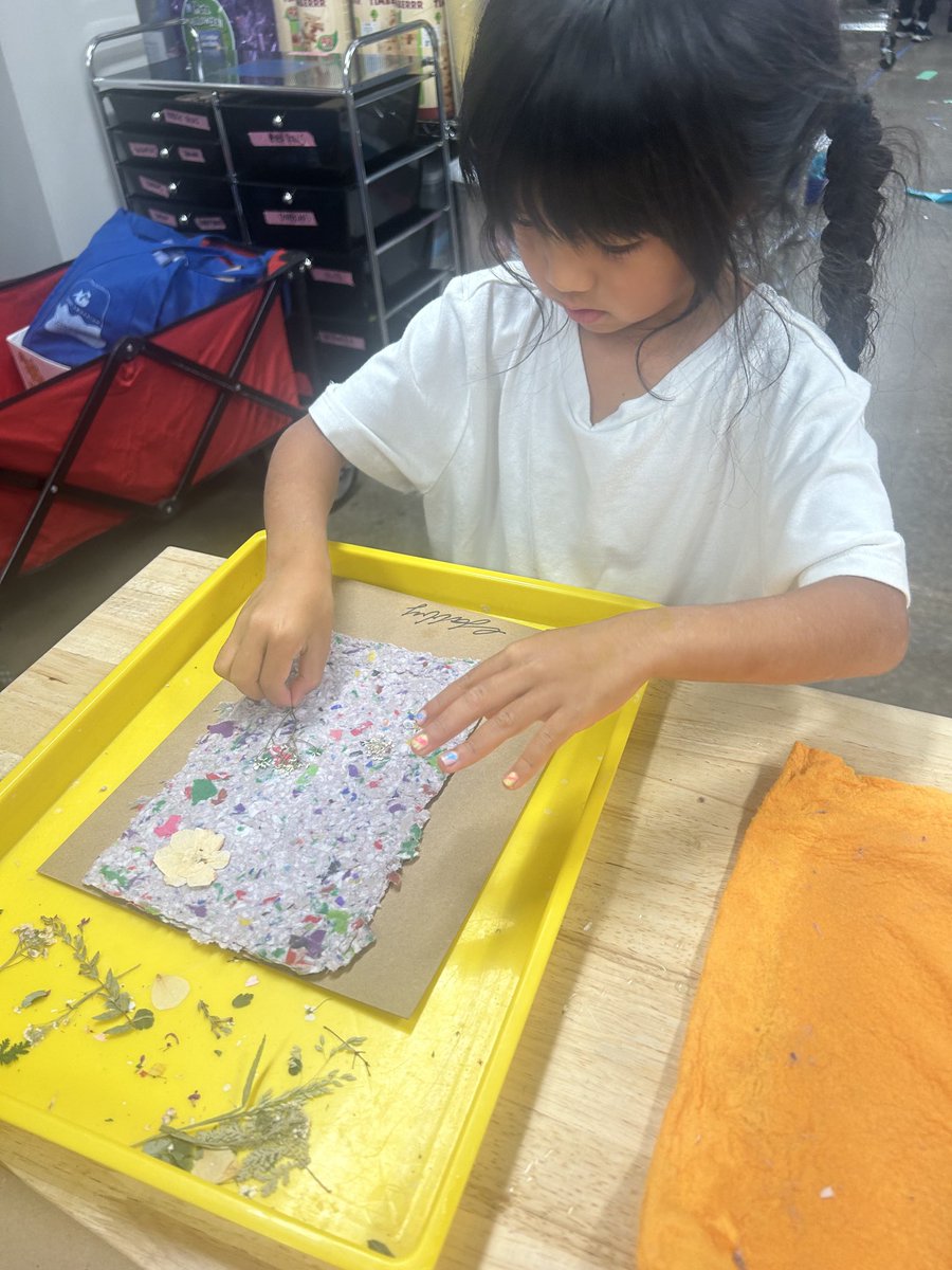 atlantaSTEAM's tweet image. Lots of #makercenteredlearning going on ... making paper, recycling crayons, creating artifacts as we learn about the indigenous people of Taiwan #aisSTEAM ⁦@AISLearns⁩