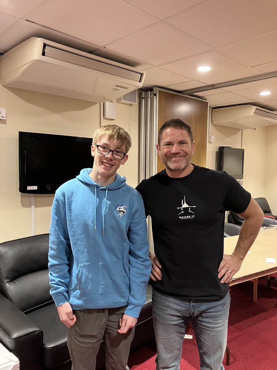 janebrook76's tweet photo. Highly recommend you go and see @SteveBackshall tour ‘Ocean’. Seen it twice now and both been excellent. So much energy, fun, informative and a seriously important message. #conservation #ocean #deadlymissionshark https://t.co/GBRKrxVtVV