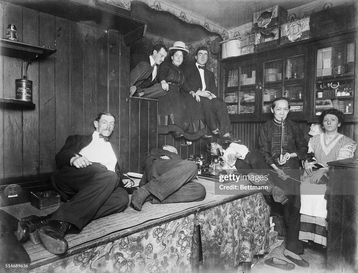 Retrobyte13's tweet photo. MMGA @MMGACIC strategy meeting $AVZ #thingsgobetterwithcoke Pirate Pete, Carrotdick, Boy Ludbrook and Lenny. Looking forward to the new album by their band "The Diclaimers" https://t.co/B0we5h67Gh