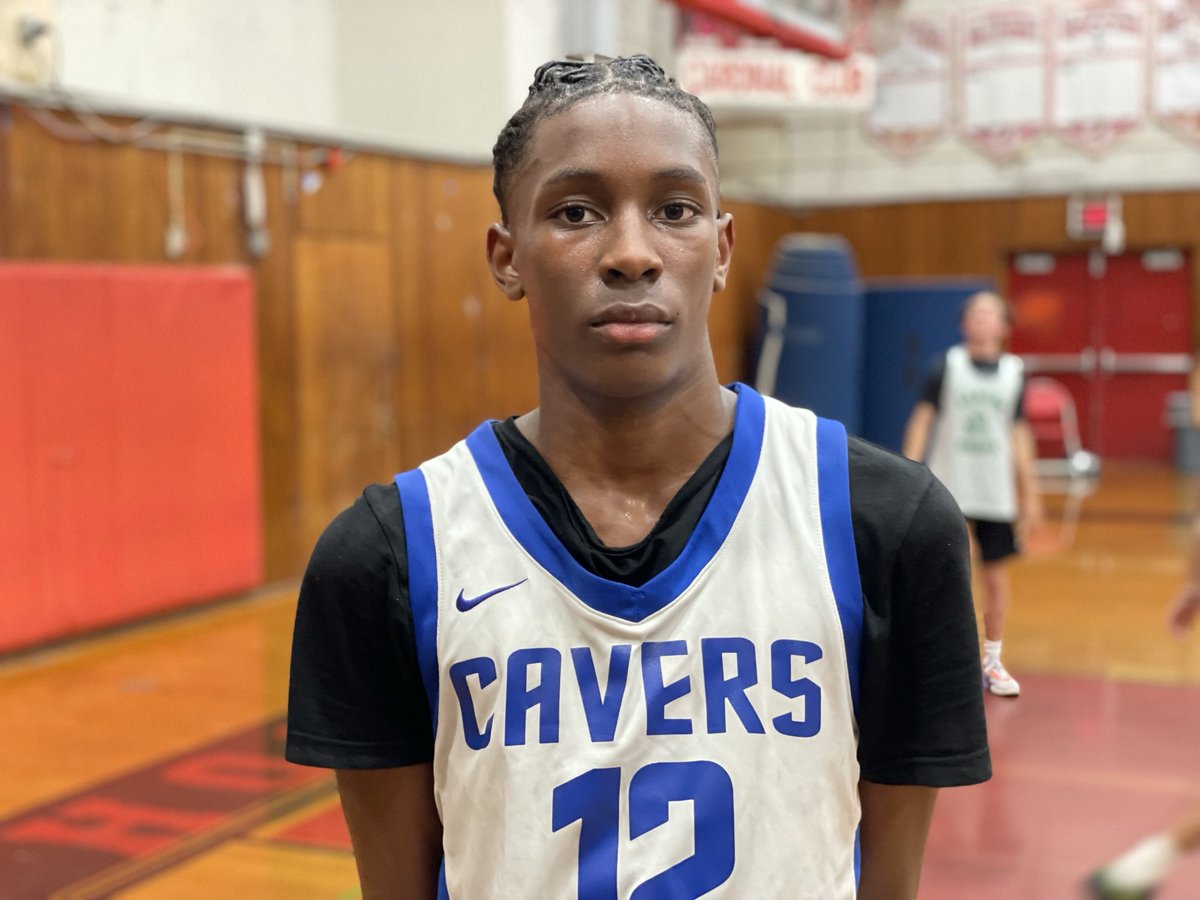 FullTimeHoops1's tweet image. San Diego’s freshman class is - once again - loaded! 

Here’s my in-depth preview of the 2027 class on FTH ($) fulltimehoops.com/single-post/yo…