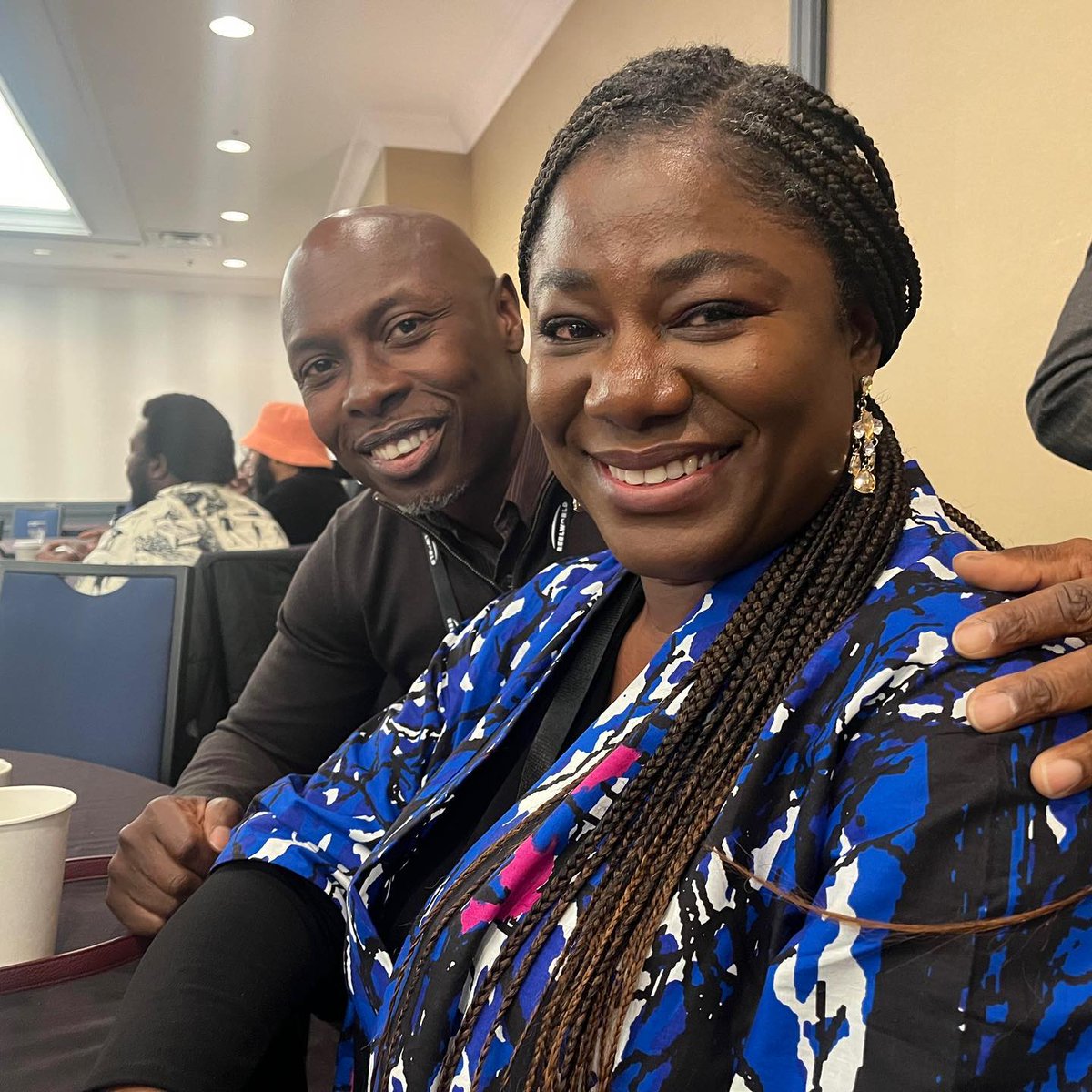 Tonya Williams (<a href="/imtonyawilliams/">Tonya Williams</a>) presenting the Visionary Award to Anita Lee, at end of her interview with Rad. 

<a href="/reelworldfilm/">Reelworld Screen Institute</a> 
<a href="/marshallfmt/">Andy Marshall</a>  
<a href="/imtonyawilliams/">Tonya Williams</a> 
<a href="/angelaonuora/">Angela Onuora</a>