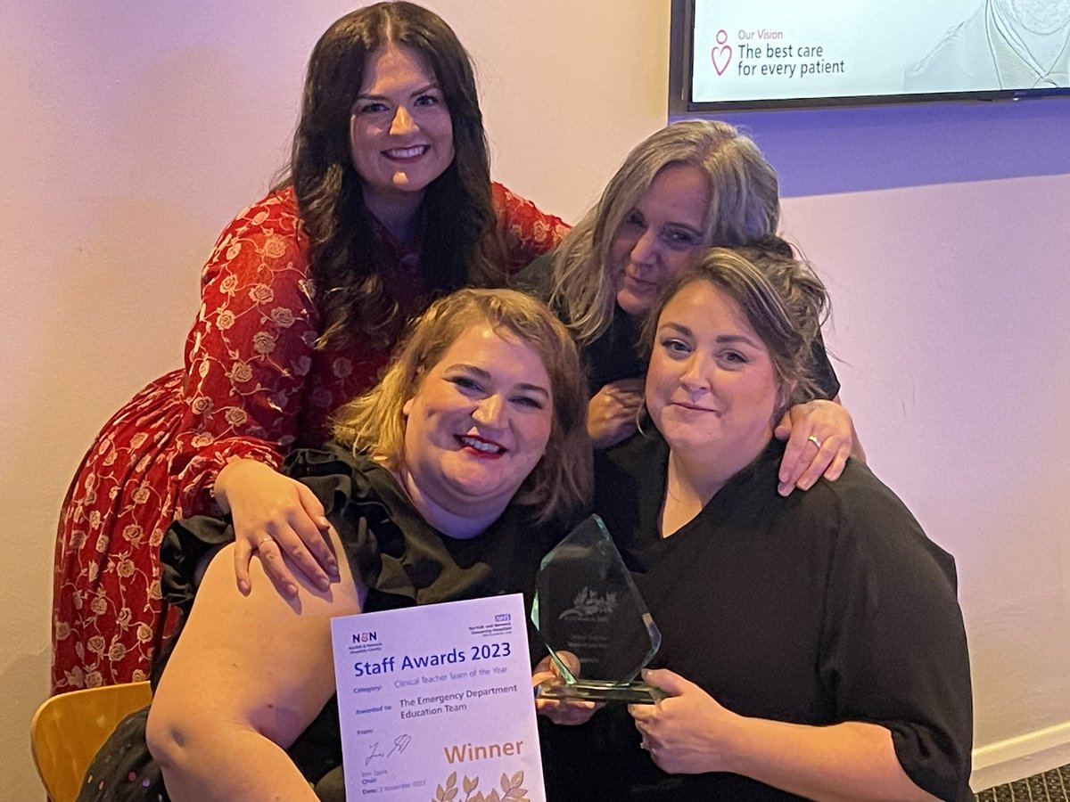 Our amazing education team has won the clinical teacher team of the year!!!
Well done team!!!👏🏻👏🏻👏🏻 #NNUHStaffawards23