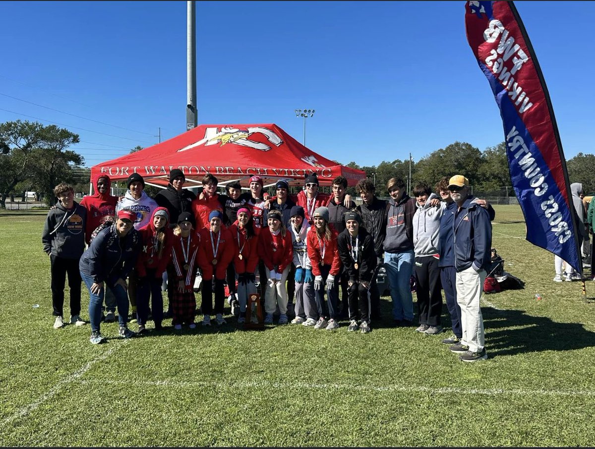 @FWB_CC (@fwb_cc) on Twitter photo Girls District Champions! Boys a close 3rd- they both now head to Region ! Go Vikes!! Girls District Champions! Boys a close 3rd- they both now head to Region ! Go Vikes!!