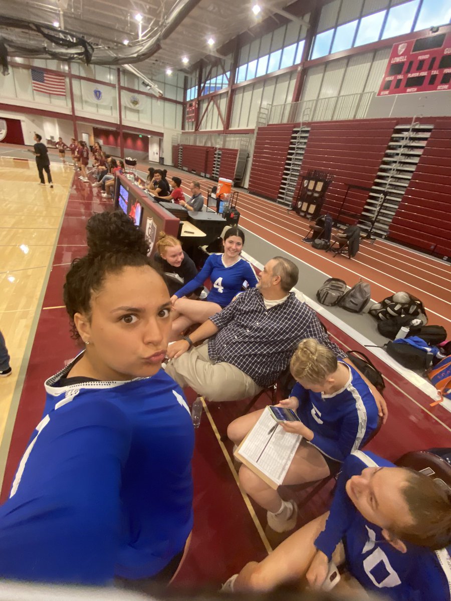 RangersVBall's tweet photo. Lady Rangers played their final match of the season tonight falling 3-0 to Acton Boxboro. Seniors we cannot thank you enough for the 4 years you have given us. You are leaving a very bright legacy on 1 Ranger Road. #family #hardworkdontstop https://t.co/PakwCo7mnq