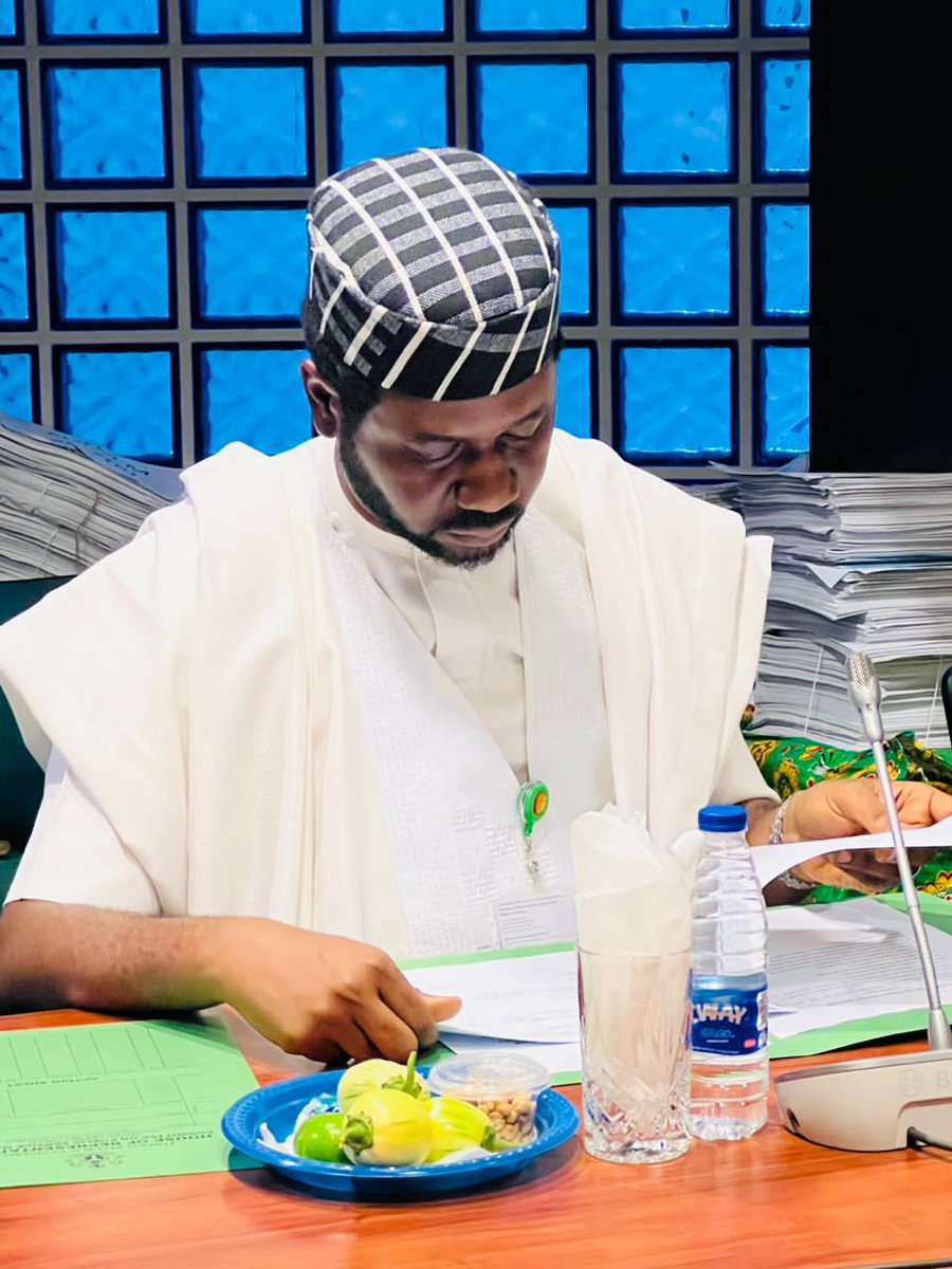 TerseerUgbor's tweet photo. Today, we passed the Supplementary Appropriation Bill to spend on palliatives, security, roads, agriculture, housing etc. We also increased the budget for students loans from N5.5Billion to N10Billion to start up, which I am particularly proud of. It can only get better. TU. https://t.co/V7XMFpkfrL