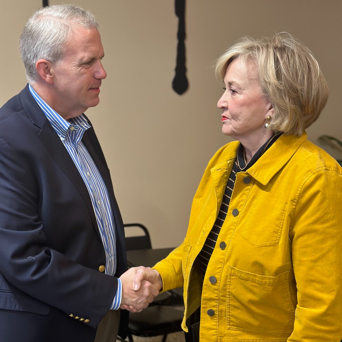 BrandonPresley's tweet image. #fivedays