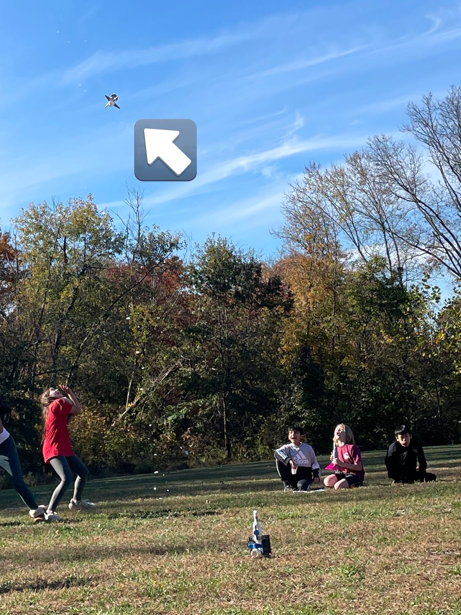 Mrs. Brond tweet media