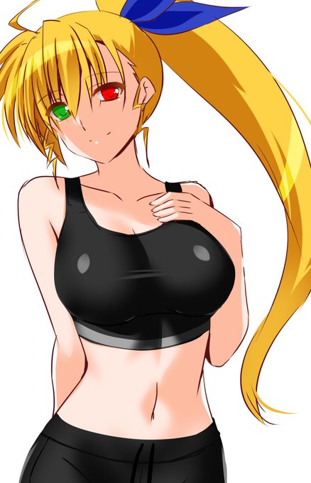 ヴィヴィオ軽装フォーム!
激しい運動もできちゃうぜ!
まずはこの縄跳びを… 