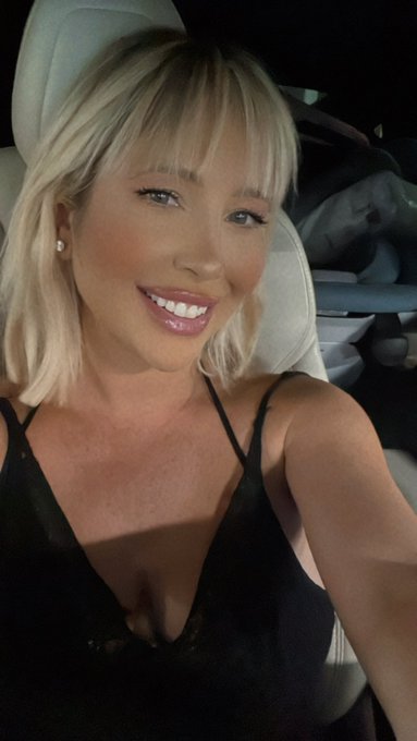 Tonight I&rsquo;ll be live on my site https://t.co/VPQg2SKcZb from 7-8 pm pst! ❤️ free for all members! #join<a href="/tag/join"class="tags"><span>#join</span></a>