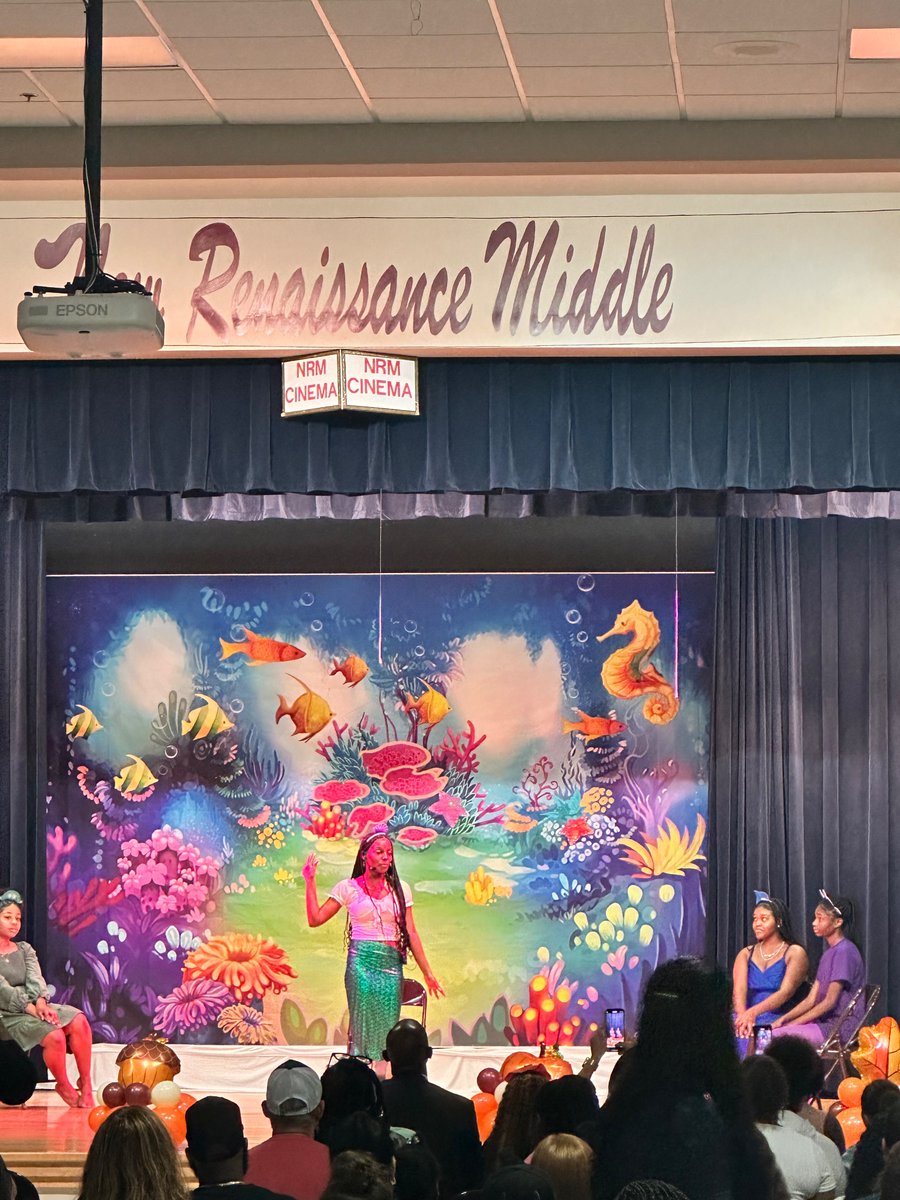 Steph Mentore tweet media