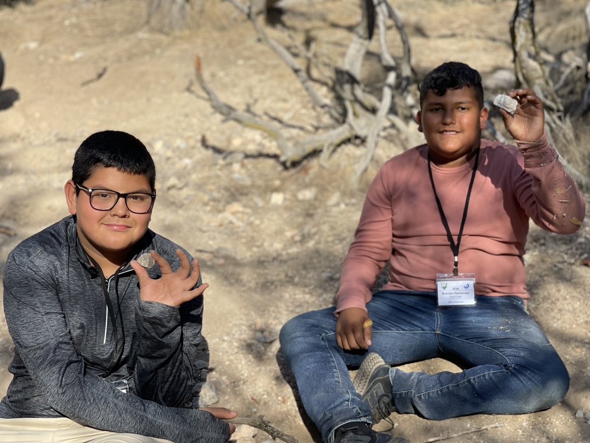 mcastaneda208's tweet photo. Quartz Mine was good to us #SCICON @BurtonSchools  @SCIABEARS https://t.co/DnskdtCgRi