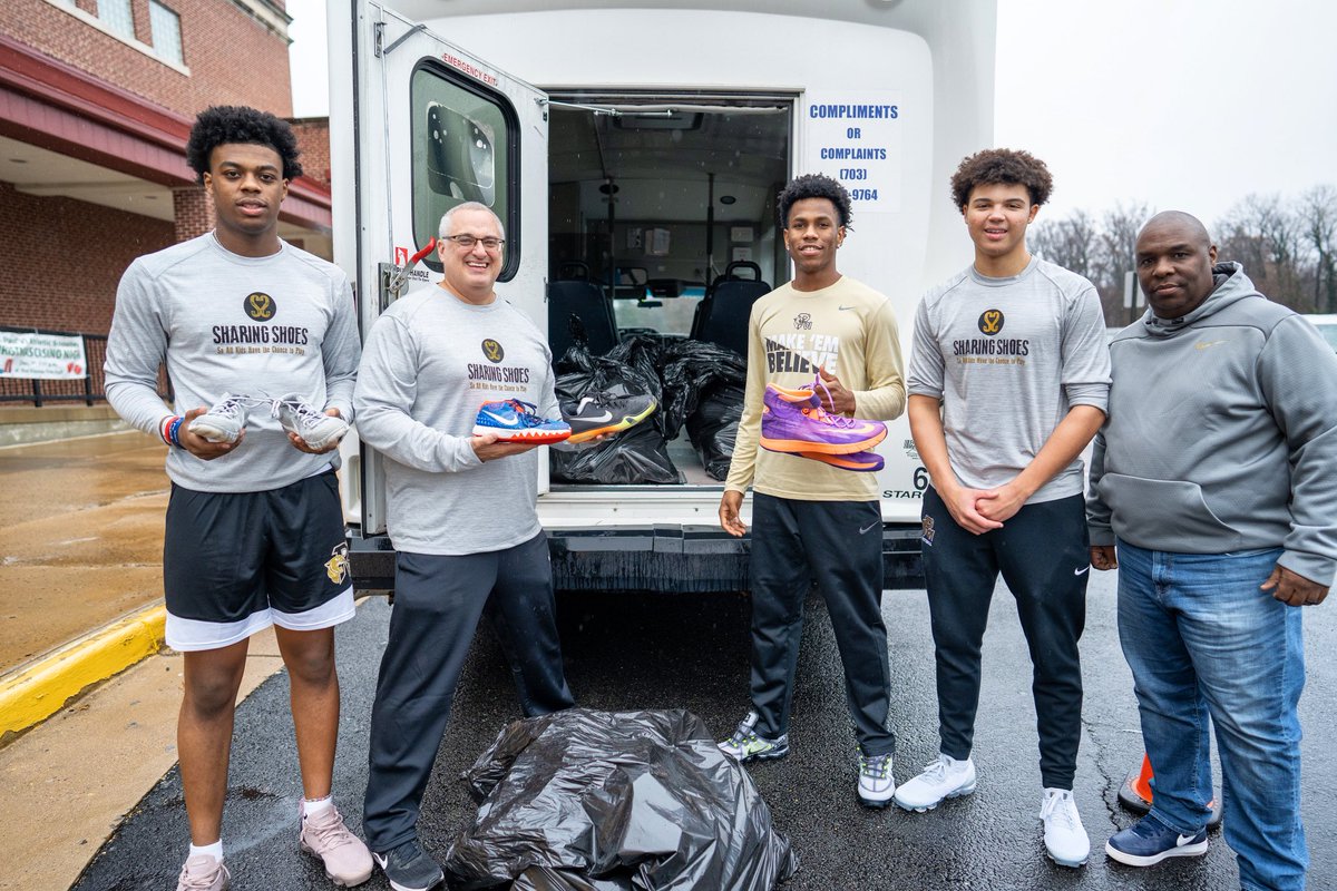 Throwing it back to one of our very first collection events! When we were founded in 2018, we relied heavily on our PVI network, and they have remained an integral part of our organization ever since! Recognize anyone? #ThrowbackThursday #PVIBasketball #DMVSports #Nonprofit