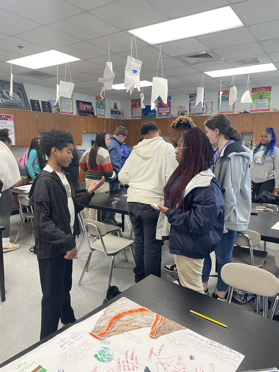 Stacy Lindsey tweet media