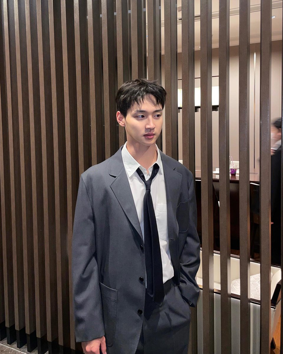 dongyiaaa's tweet photo. DONGYOON STAFF 😭💗💗

#JangDongYoon https://t.co/F64dgAkX9M