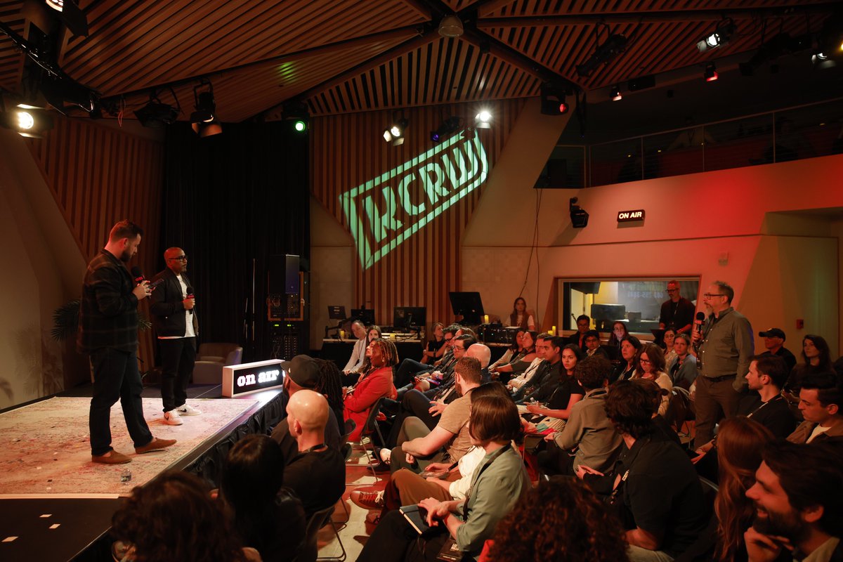 onairfest's tweet image. Night 1 of On Air LA Annex was a resounding success!! Thank you to everyone who joined us, such a special thing we all got to experience together. And if you don't believe us, you'll just have to join us for Night 2 at @kcrw  and On Air Open House happening at @dublab!