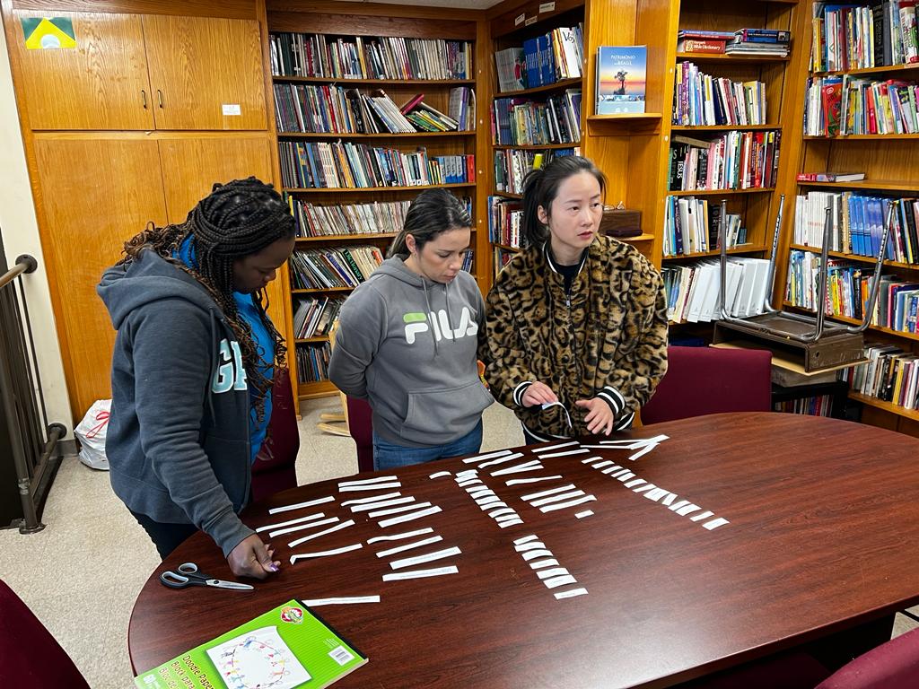 Learning vocabulary together! Students from 38 countries study English, make friends, and grow together. <a href="/framinghamps/">Framingham Public Schools</a>