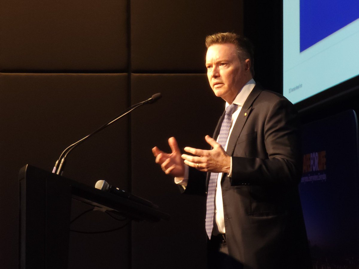 Our Chief Executive Paul Simshauser delivers his State of the Network address at our 2023 Transmission Network Forum. There’s never been a more exciting time to be a central part of Queensland’s #EnergyFuture. 

#SuperGrid #Queensland #PQForum