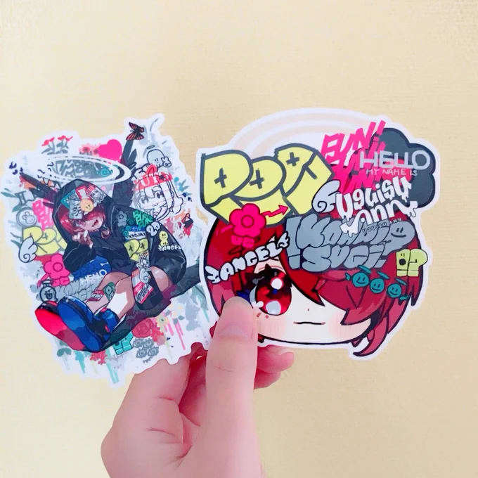 ステッカーが届いた! 耐水性なのでどこでも貼れるよ! でっかでっか #デザインフェスタ #デザフェス58 #uguart