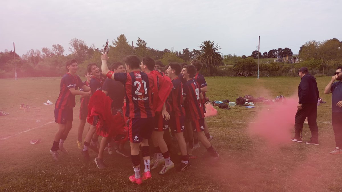 Liga Universitaria de Deportes tweet media