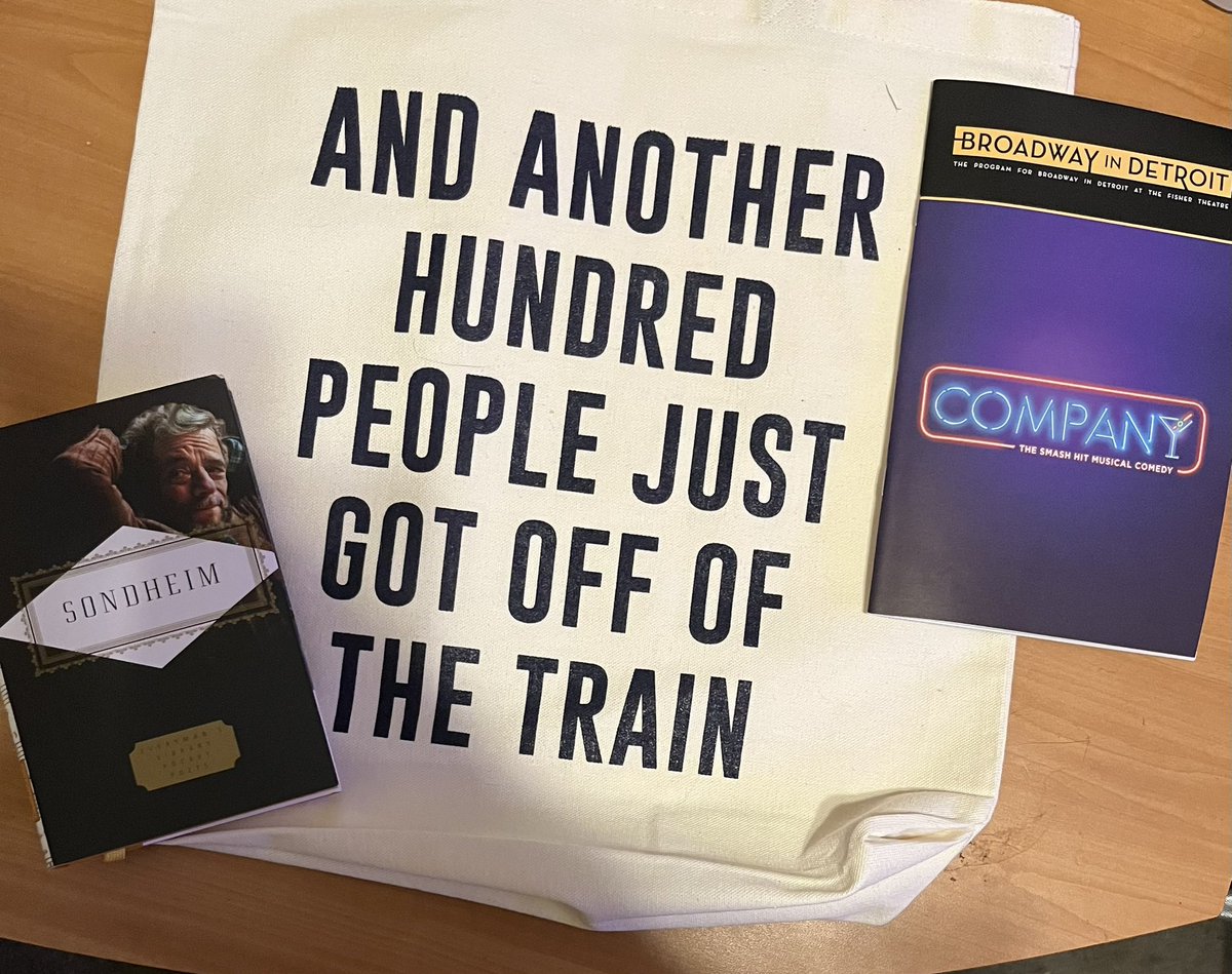 lamichaels1995's tweet photo. Incredible to see #CompanyMusical on tour! #Broadway #BroadwayInDetroit #Company #LadiesWhoLunch https://t.co/1J3kBgHlJ6