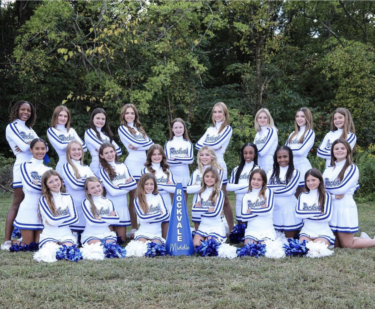 RockvaleHSCheer's tweet image. Rockvale ROCKED the Space Center Regional in Huntsville today! 🤘🏼

RVHS FB: 2nd place &amp;amp; a bid to nationals

RMS Comp: 1st place &amp;amp; a bid to nationals

RVHS BBall: 1st place &amp;amp; a bid to nationals

#RocketsUP and #GORavens 
🚀⬆️🤘🏼🐦‍⬛

@RockvaleHigh_TN @RockvaleHS_Ath @RMSRavens