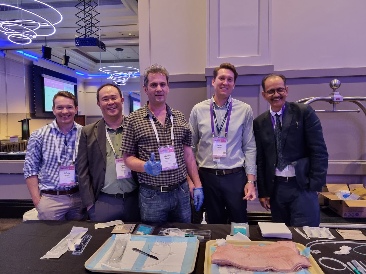 jyndvthsn's tweet photo. Day 1 at #apsda2023 featuring home grown stars Dr Tan & Dr Waters @tan_eddie @realmcoyph https://t.co/etIJlWQNWl