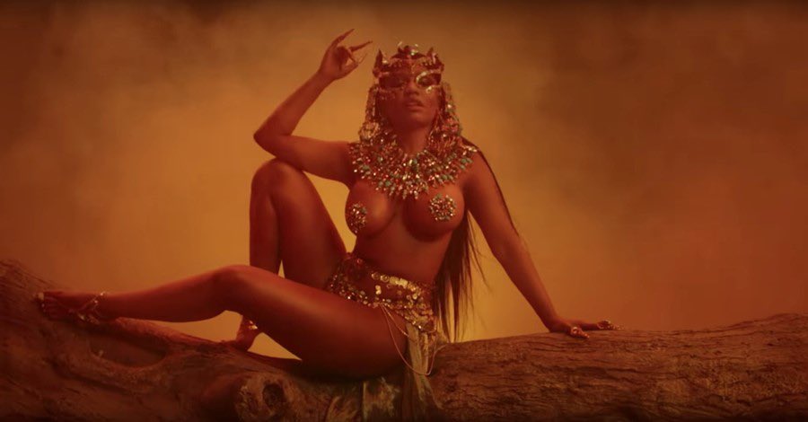 OnikaStatistics's tweet photo. Nicki Minaj remains as the most awarded rapper of all-time with 416 Total Award Wins including BET, VMAs &amp; More. https://t.co/876K1qw0LD