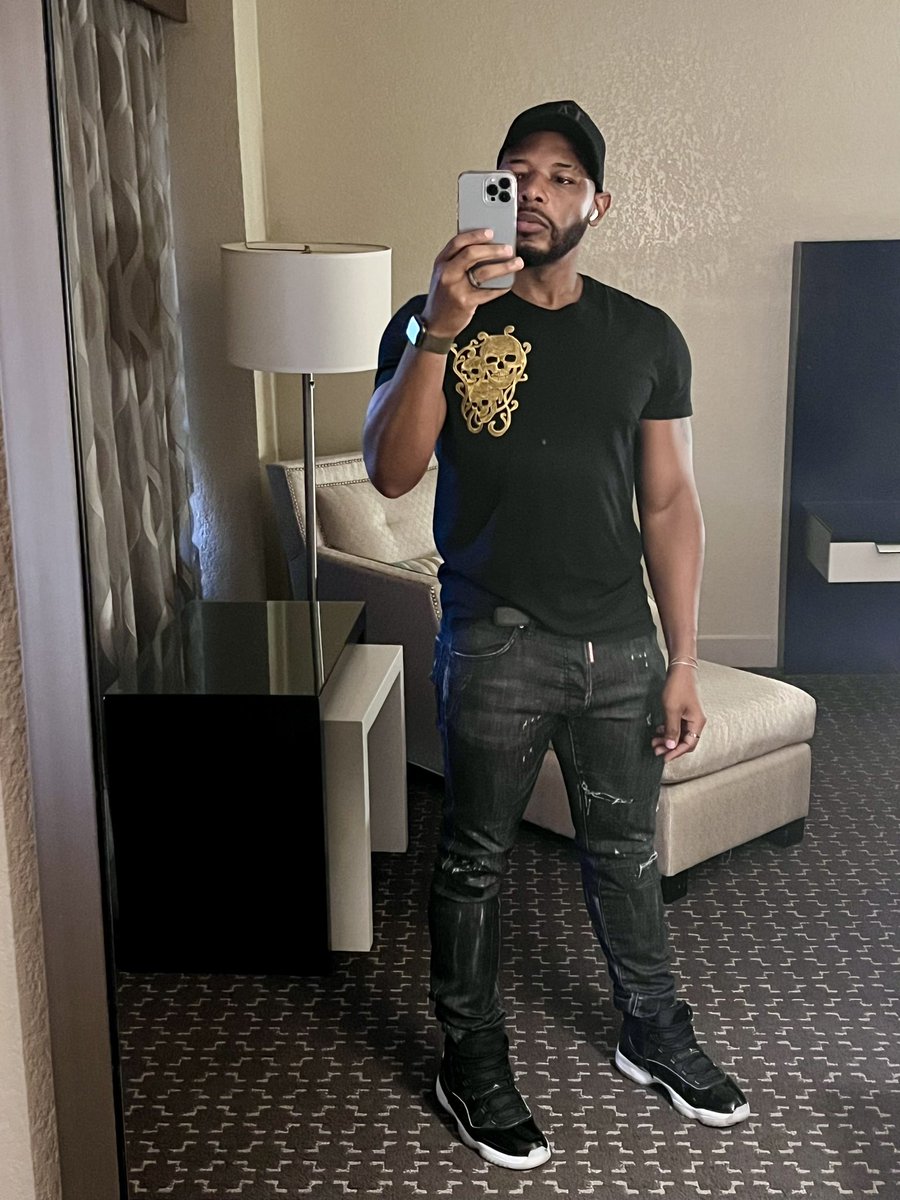 tjbentonwalker's tweet photo. Fit today for #tweensread23 https://t.co/4f4Aadbnuf