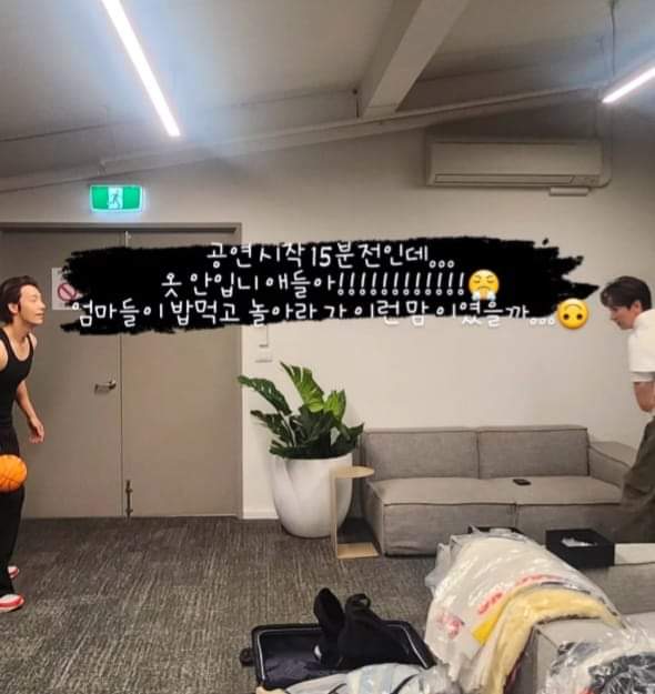 LaimeMita56690's tweet photo. Quiero que estás cosas pasen en mi país #Bolivia
@donghae861015 @AllRiseSilver

#DElight_PartyinBolivia
#DElight_Party
#SuperJuniorDnEinBolivia
@SJ_DnE_official
#SuperJuniorDnEinBolivia https://t.co/EmAxprRHnE