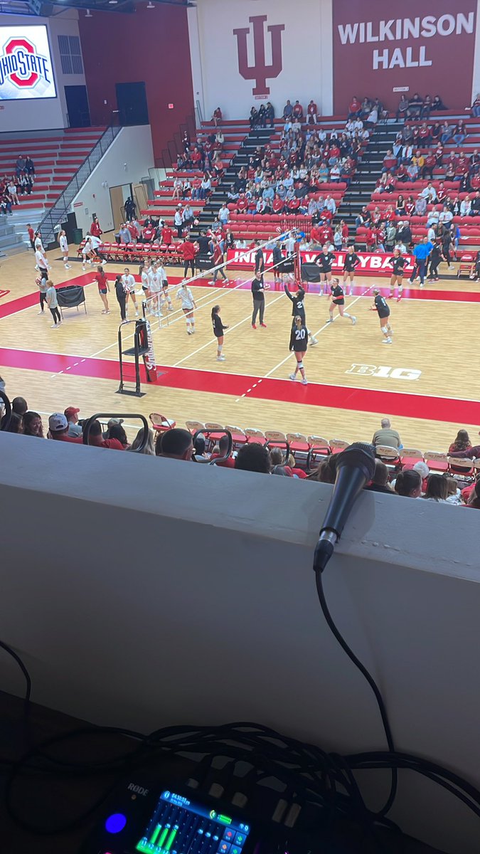ZekesBoxTalk's tweet photo. Excited to be here for the @IndianaVB game this Saturday. I’ll be doing the color commentary along with @ian_plaskoff for @WIUXSPORTS.
#wiux https://t.co/YCpHlBA5Yy